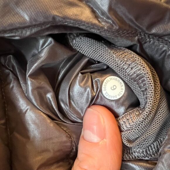 lululemon pack it down jacket size 6 Shine - Picture 4 of 8